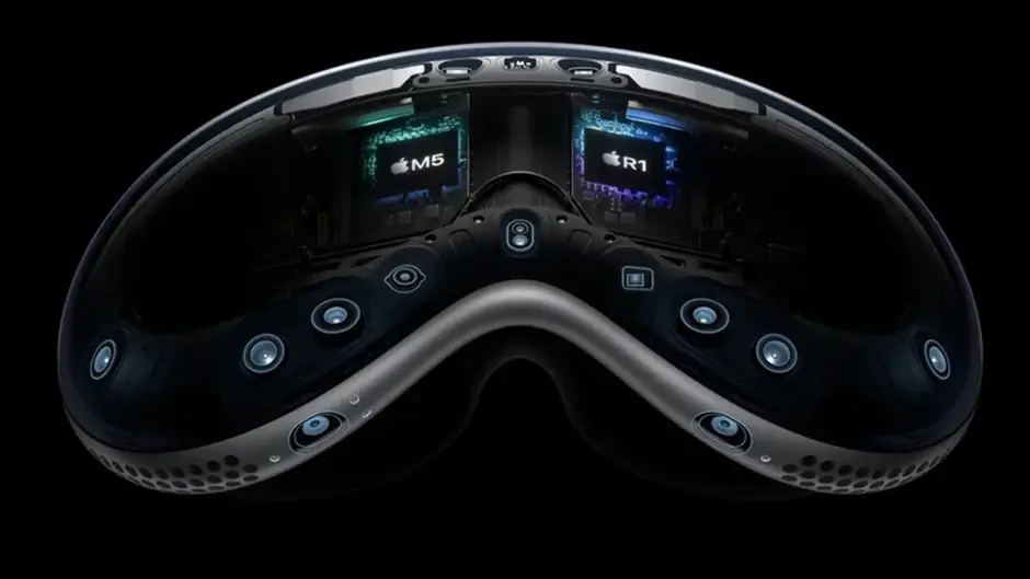 Ameliyathanede dijital devrim: Apple Vision Pro katarakt hastasına ışık oldu